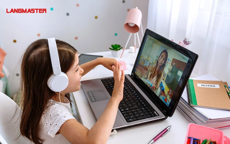 Dạy kèm trực tuyến cho trẻ em