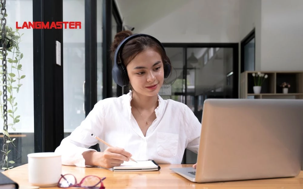 Biên - phiên dịch online có thể nhận dự án theo giờ hoặc theo khối lượng tài liệu