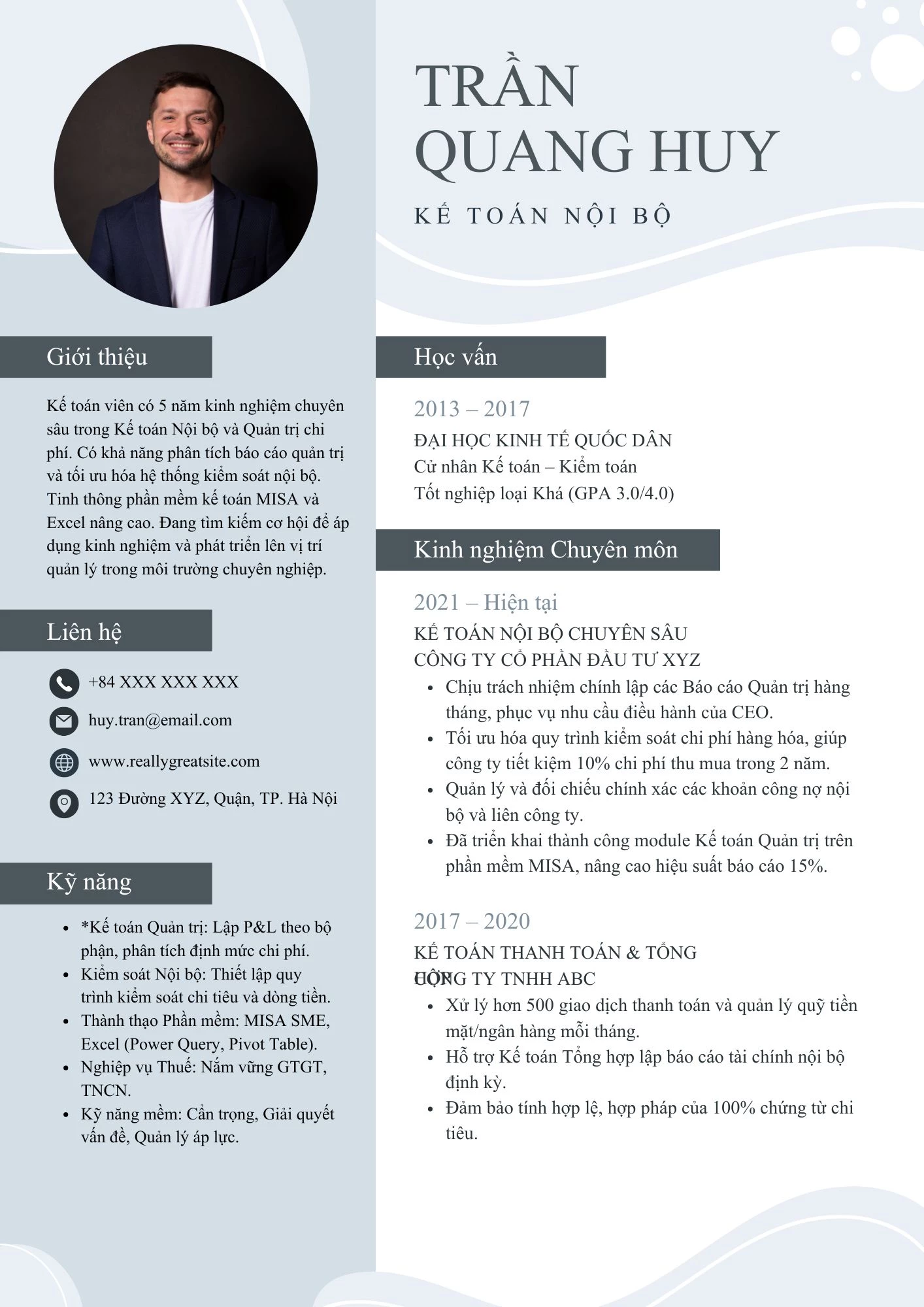 Mẫu CV Kế toán nội bộ 5