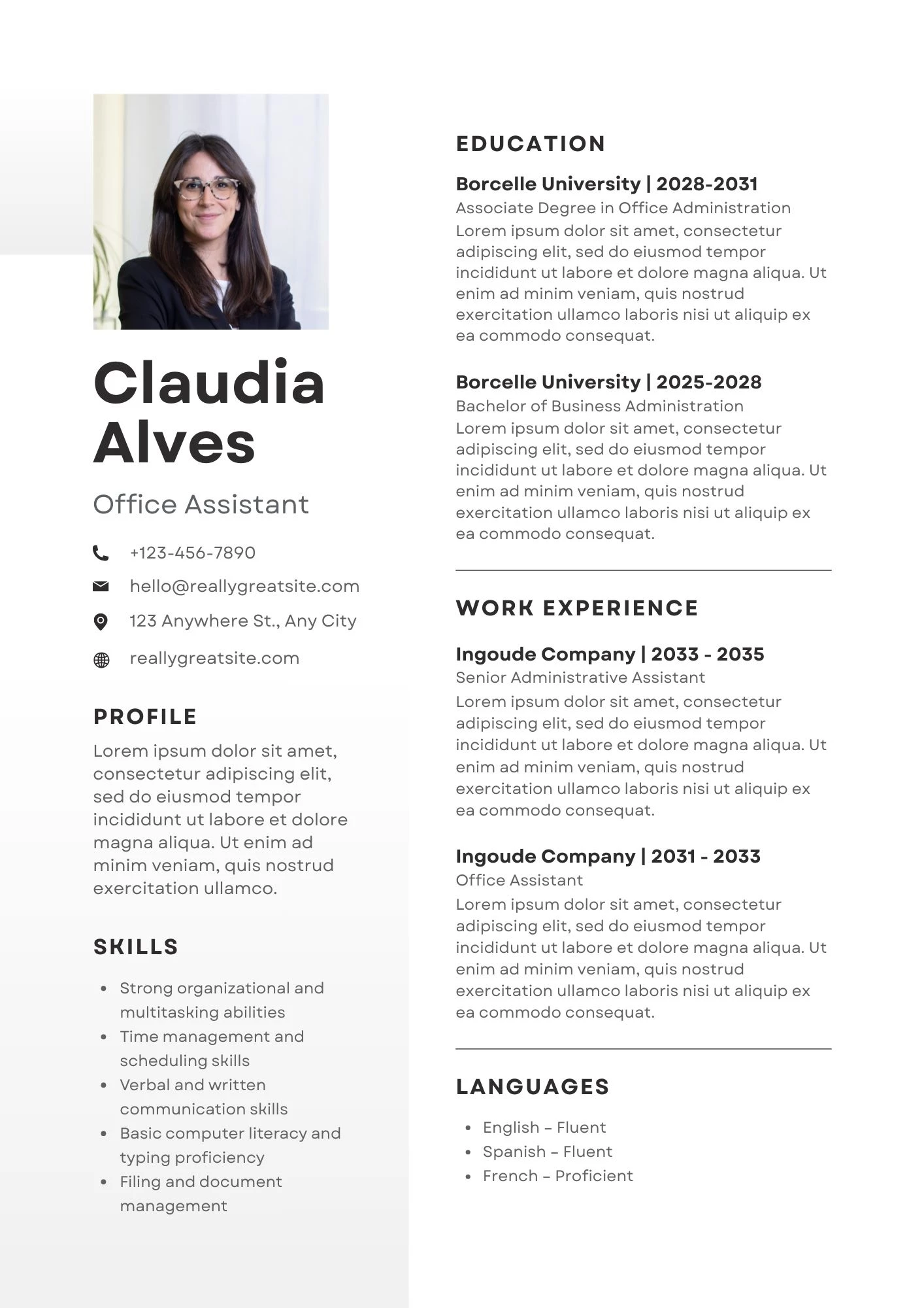 Tạo ấn tượng mạnh với mẫu CV nhân viên văn phòng đẳng cấp