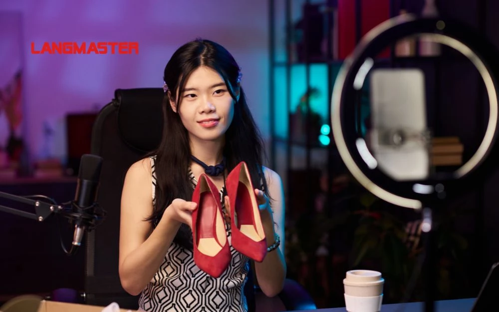 Streamer / Livestream bán hàng